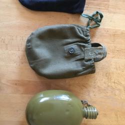 gourde urss avec sacoche beige, armée de terre , années 80