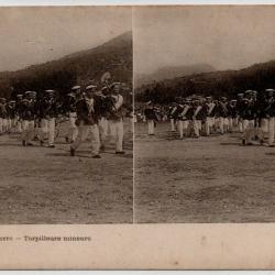 CPA - Marine  Militaire  - Exercice a terre -Torpilleurs mineurs - N&deg;4053