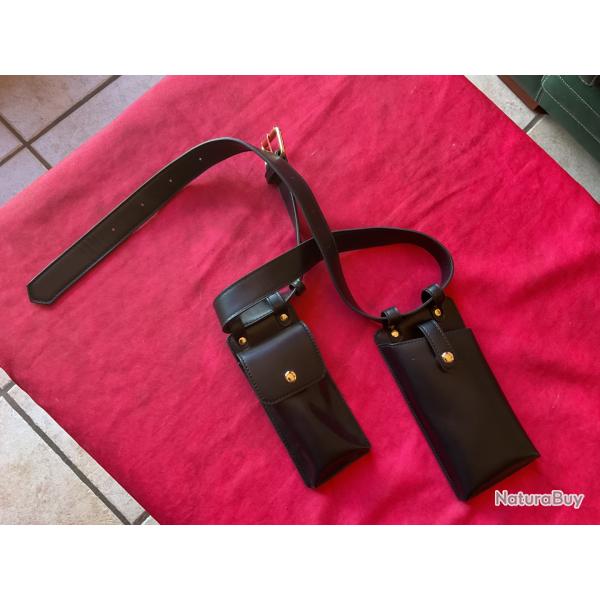 Ceinture sacoche pour chargeurs ou autres, pas de prix de rserve