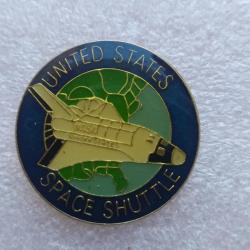 PINS US UNITED STATES SPACE SHUTTLE NAVETTE SPATIALE