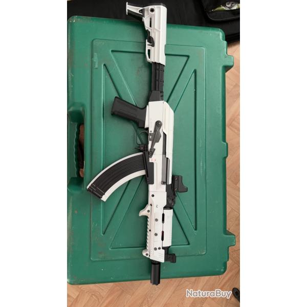 Ak white Storm Tokyo marui