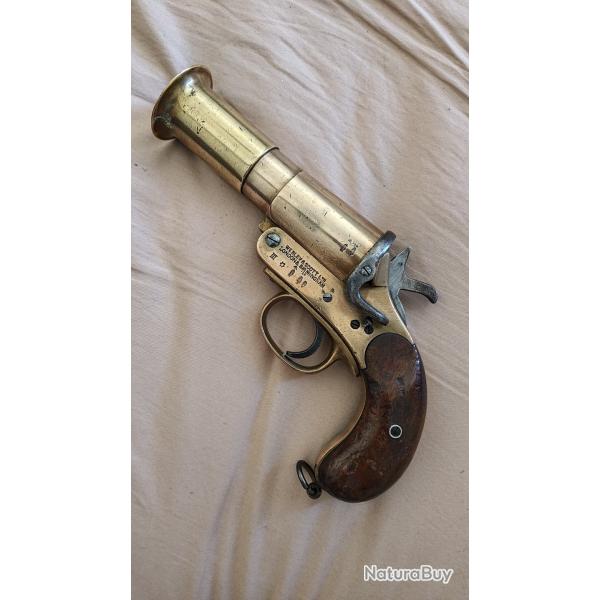 Pistolet lance fuse Britannique, jolie fabrication tout laiton Webley & Scott Ltd London & Birmingh