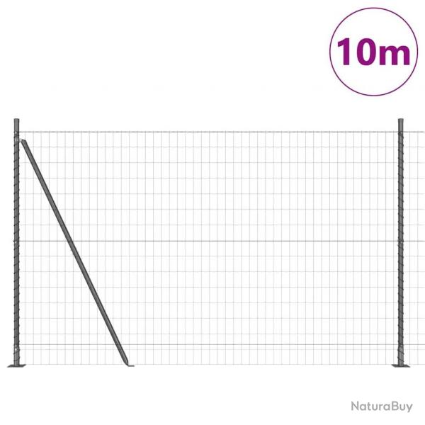 Clture Euro avec 7 poteaux  flche 1,4x10 m en acier galvanis.