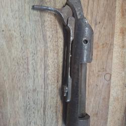 Boîtier culasse de Chassepot/GRAS avec ressort et détente, dans son jus