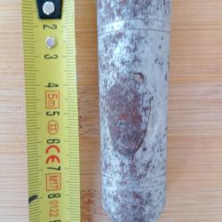 Chape de fourreau d' épée en fer