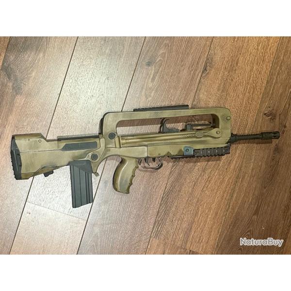 Famas F1 upgrade Cybergun