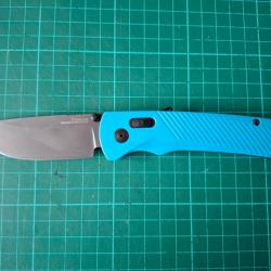 Couteau SOG Flash AT