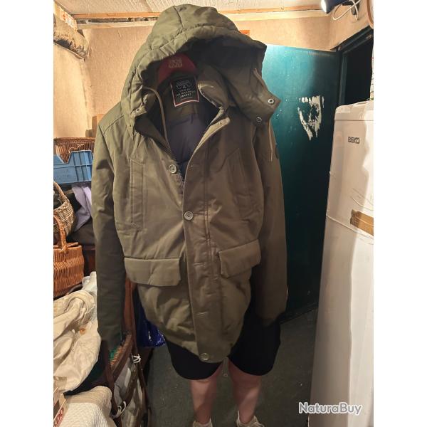 Veste a capuche amovible vert kaki taille L le temps des cerises neuf jamais port