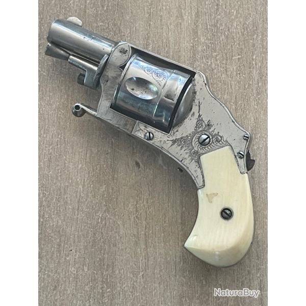 SUPERBE REVOLVER LAMBIN & THEATE cal 8mm