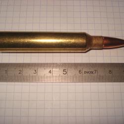 une cartouche de 300 remington ultra magnum  ou 300 RUM pour collection ogive demi blindée