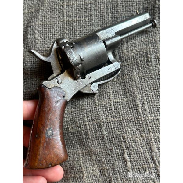 Revolver a broche calibre 7mm