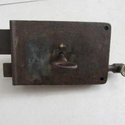 Serrure à tirette avec clé fin 19e siècle