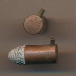 (10853) UNE CARTOUCHE CAL 9mm  LEFAUCHEUX A BROCHE  A BALLE par GÉVELOT marquée " G "