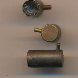 (10856) UNE CARTOUCHE CAL 7mm  LEFAUCHEUX A BROCHE  A BLANC par SFM marquée "7"