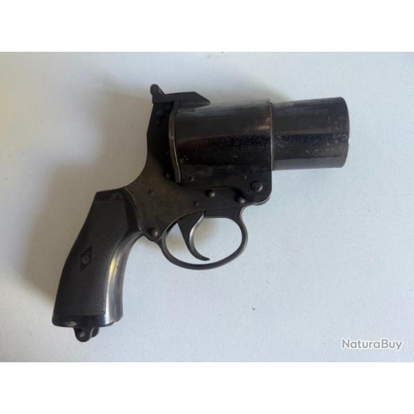 Pistolet lance fuse Webley et Scott