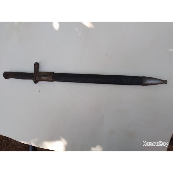 N2  baionnette d artillerie espagnol et son foureaux en cuir