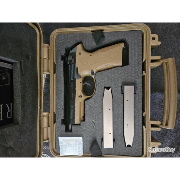 Beretta PX4 Storm