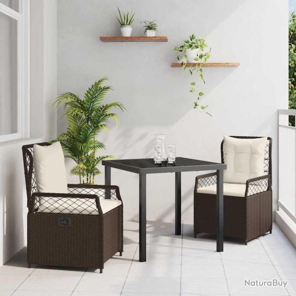 Ensemble de jardin , 3 pices en rotin synthtique marron.