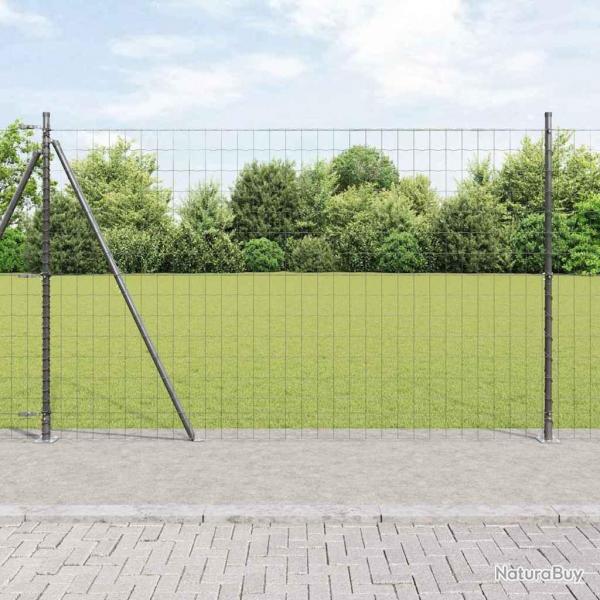 Clture Euro avec 7 poteaux  embase 1,6 x 10 m en acier galvanis