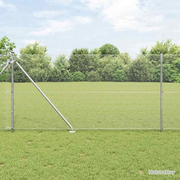 Clture en fil soud avec 13 poteaux  pointe 1,4 x 25 m en acier galvanis
