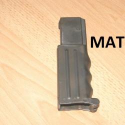 DERNIERE poignée boitier chargeur MAT 49 MAT49 - VENDU PAR JEPERCUTE (D25D99)