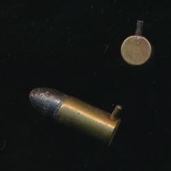 (10860) UNE RARE CAL 7 mm  LEFAUCHEUX A BROCHE  A Balle  marquée 7 étui laiton par SFM