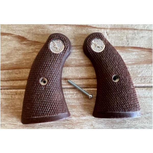 Plaquettes pour Colt Police Positive Special calibre 32 ou 38