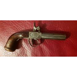 pistolet coup de poing
