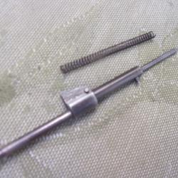 ressort et percuteur de carabine semi-auto Voere