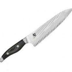 Couteau chef Kai SHUN NAGARE Lame 20 cm 2 types d'acier VG2 et VG10 damas 72 couches