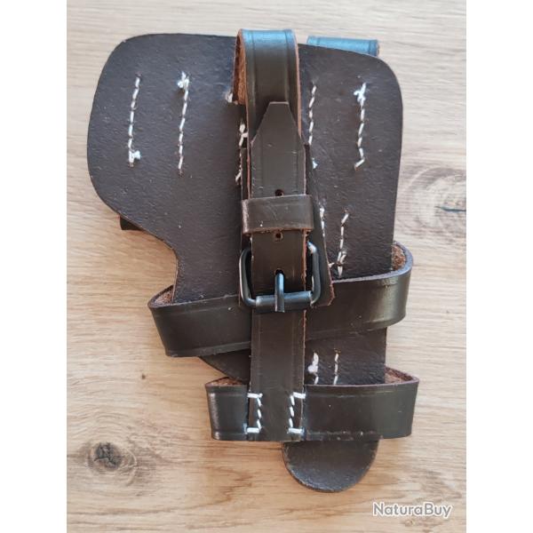 HOLSTER EN CUIR POUR LUGER,MODELE FALLSCHIRMJAGER