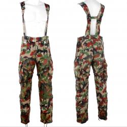 Sur-pantalon de combat M70 de l'Armée Suisse