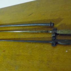 LOT DE 2 BAIOS WW1 DEUXIEME MODELE