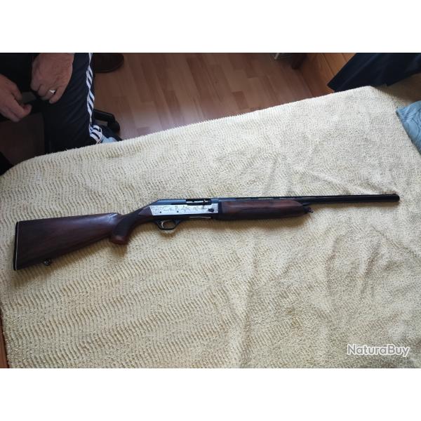 Fusil semi automatique de marque FABARM