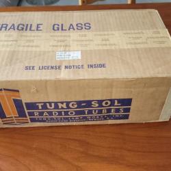 Carton complet de lampes radio TUNG SOL - US 1942 non ouvert ! .