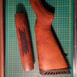 Ensemble complet bois pour MOSSBERG 500A avec vis de crosse