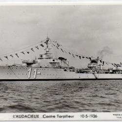 CPA - MARINE  DE GUERRE - L'AUDACIEUX Contre Torpilleur  N&deg;1063