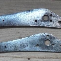 Deux platines du modèle 1842