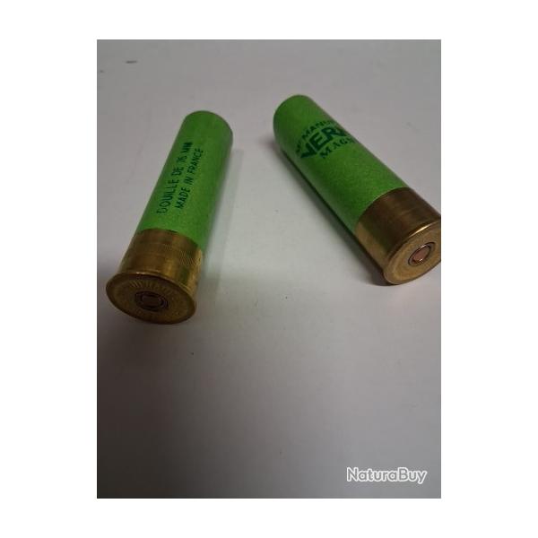 985 douilles en carton, amorces, calibre 12/76 marque VERA - manufrance