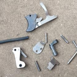 Lot de pièces de la platine de pistolet Unique modèle L