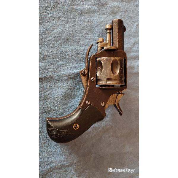 revolver bulldog