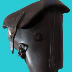 Bel étui cuir fauve pour P 08 daté 1939 WaA721
