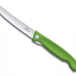 Couteau office pliant Victorinox lame crantée inox, bout rond, à cran intérieur, manche 13 cm vert