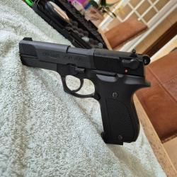Pistolet à plombs WALTHER CP88