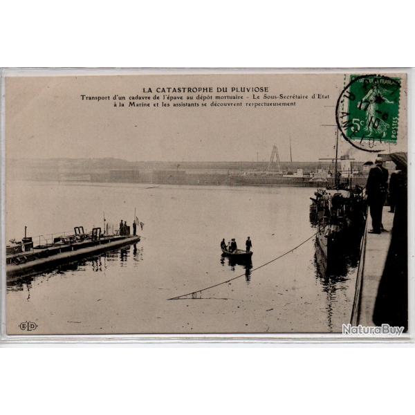 CPA -MARINE DE GUERRE - LA CATASTROPHE DU PLUVIOSE Transport d'un cadavre de l'pave au dpt N1089