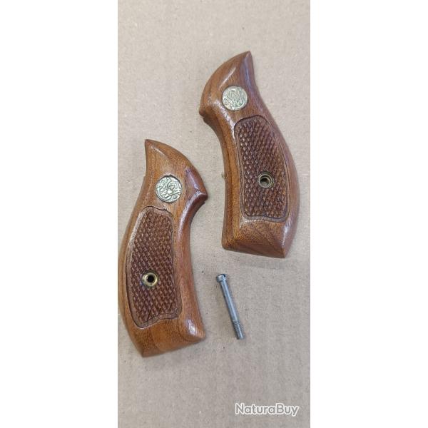 plaquettes originales smith & wesson modle 30 (2164)