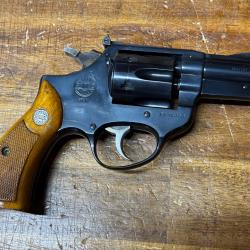 Affaire à saisir ! Revolver Astra Mod. 357 Mag. - Noir Brillant 6 cps - 3" - 1 sans prix de réserve