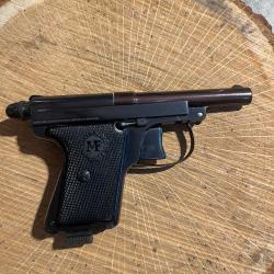 Enchères 1 - Manufrance Le français type policeman 6.35 / 25 ACP
