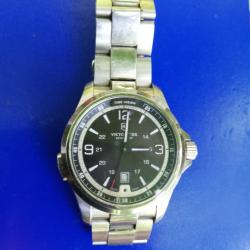 MONTRE VICTORINOX SWISS ARMY WATER-RESISTANT NIGHT-TIME VISION