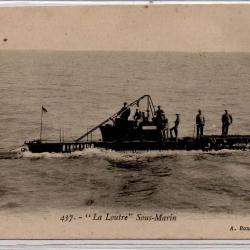 CPA - Marine de Guerre  -  " La Loutre " Sous - Marin  N°1116